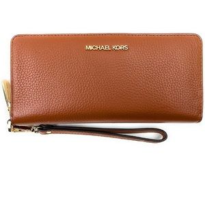 NWT MICHAEL KORS BROWN LEATHER WALLET/WRISTLET